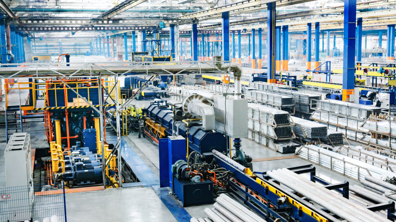 How Do Manufacturers Win Federal Contracts?
